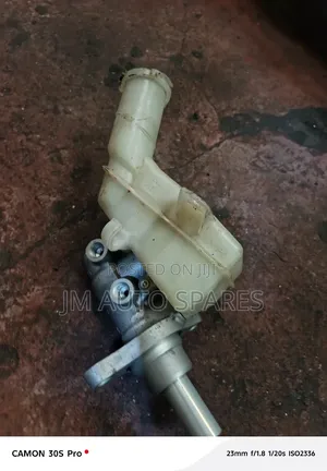 Brake Master Cylinder Mitsubishi