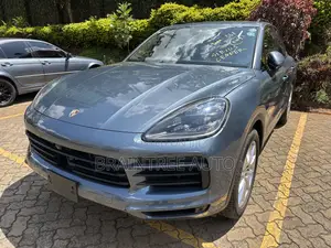 Porsche Cayenne Base AWD 2018 Blue
