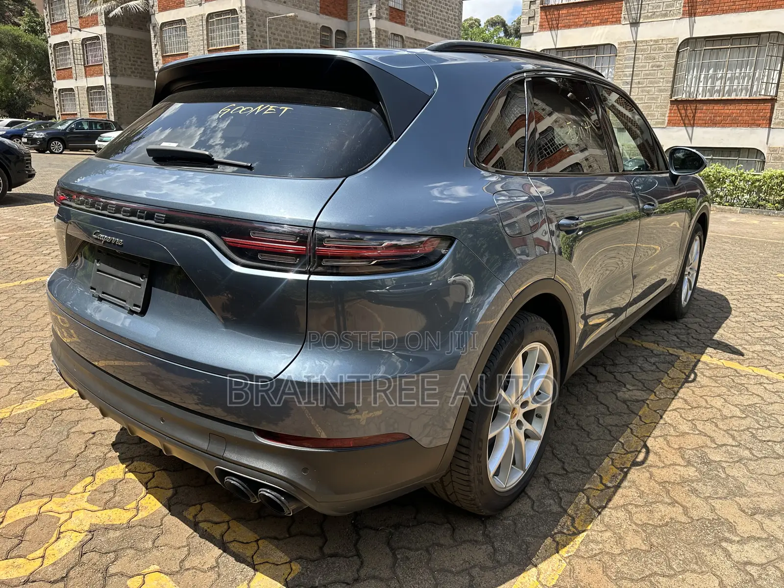 Porsche Cayenne Base AWD 2018 Blue