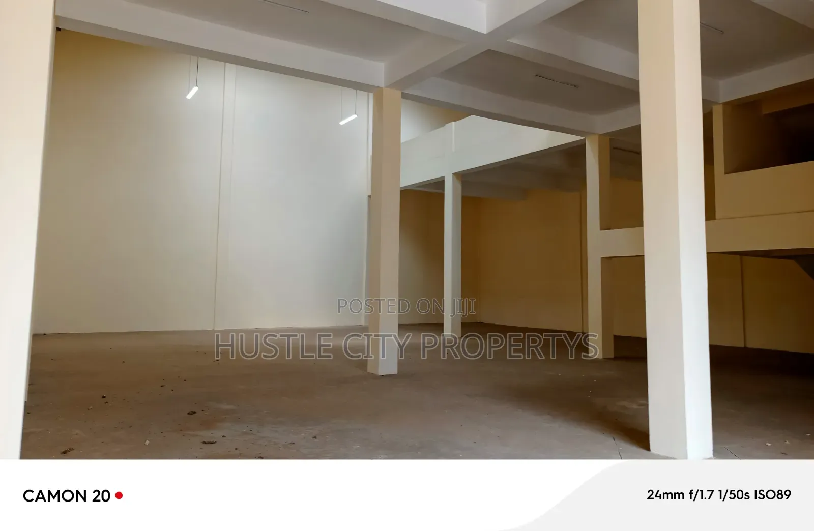 Godown to Let Along Baba Dogo Area 8000 Sq Ft 38 Per Sq Ft