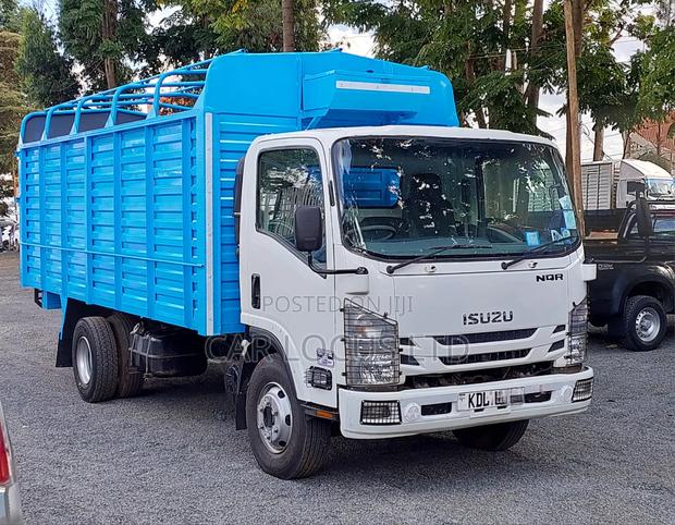 Isuzu NQR Truck Open Body - thumbnail 3