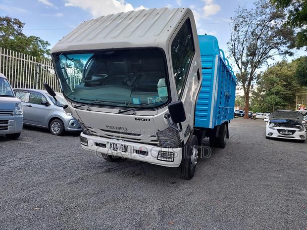 Isuzu NQR Truck Open Body - thumbnail 16