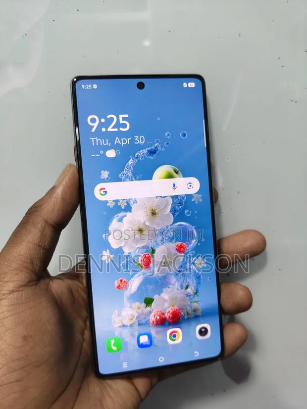 Tecno Camon 40 256 GB Gray - thumbnail 3