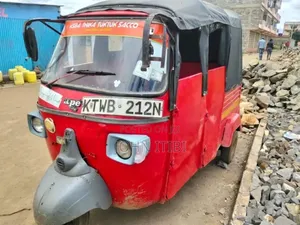Piaggio Scooter 2018 Red