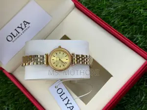 Textured Bezel Gold-Tone Ladies Wristwatch Ladies Watches  *