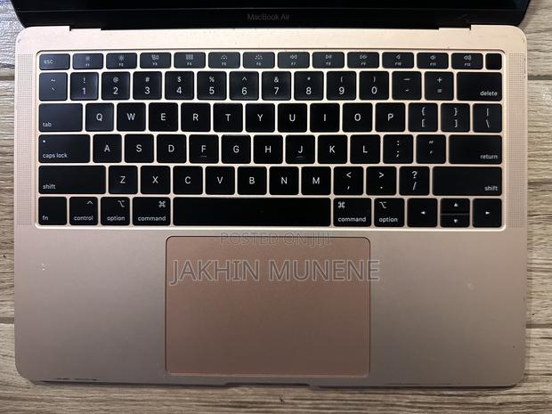 Laptop Apple MacBook Pro 8GB Intel Core i5 SSD 256GB - thumbnail 3