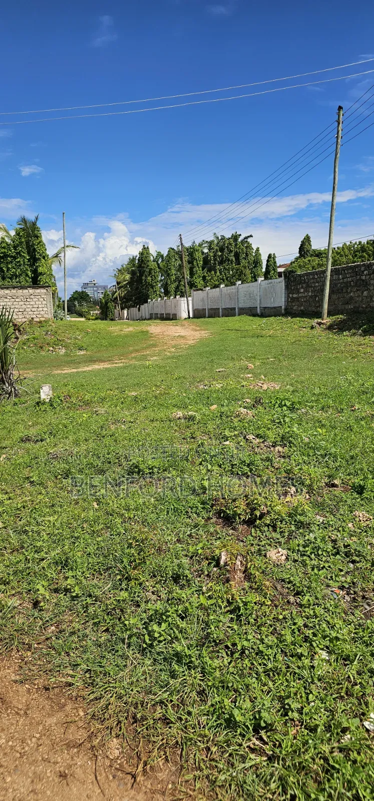 Prime Plot on Sale Nyali Beach Road by Benford Homes