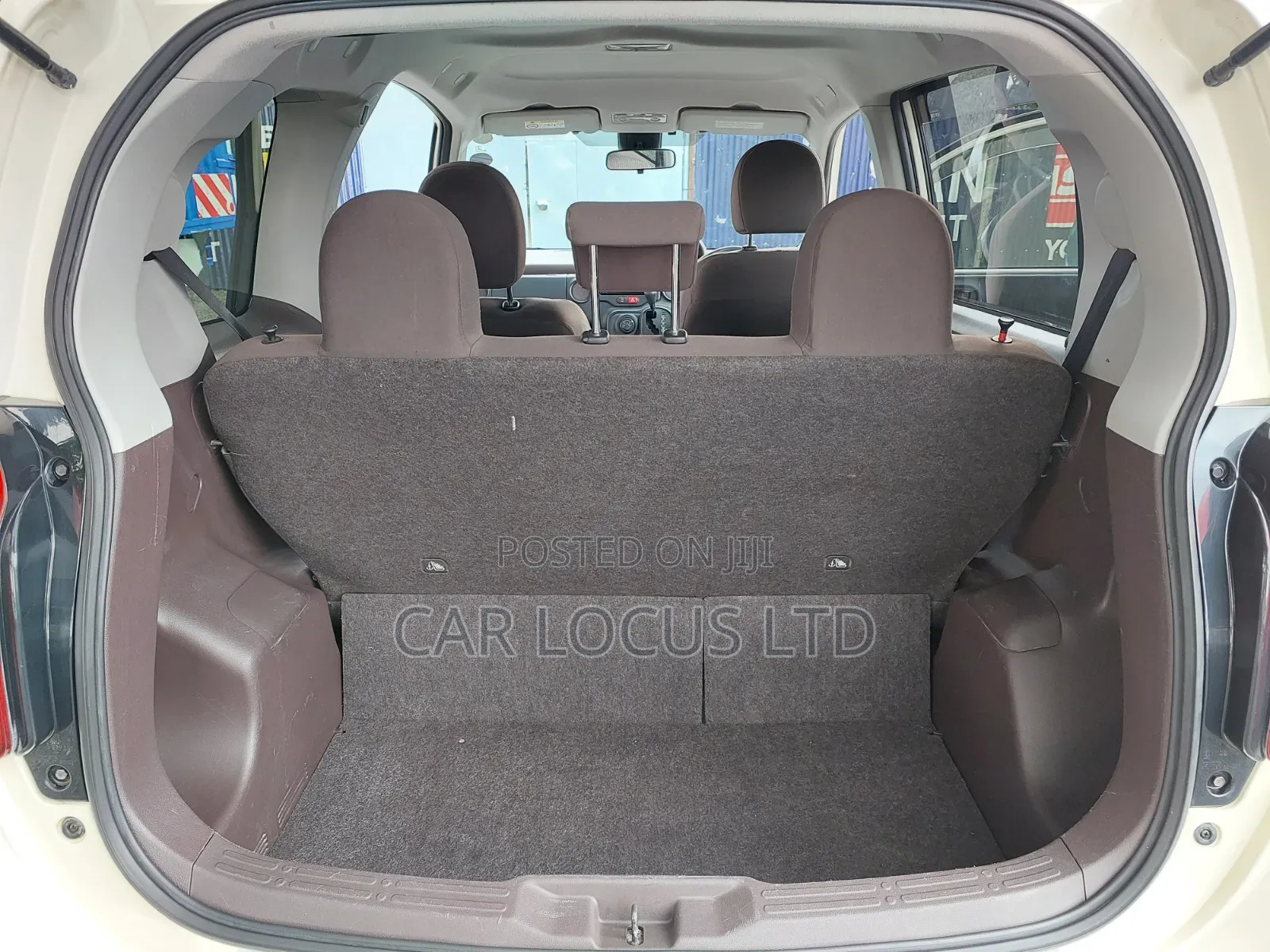 Toyota Porte 2017 Beige
