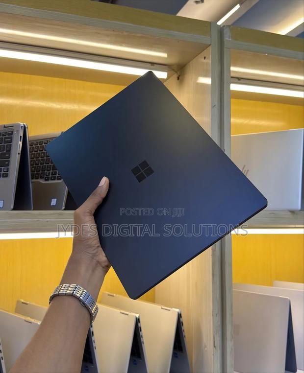 Laptop Microsoft Surface Laptop 3 16GB Intel Core i7 SSD 256GB - thumbnail 2