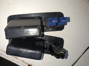 Toyota Harrier (Venza) 2020 -2025 Power Boot Switch