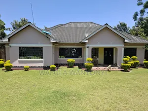 Furnished 4bdrm House in Ndengelwa, Khalaba (Kanduyi) for sale