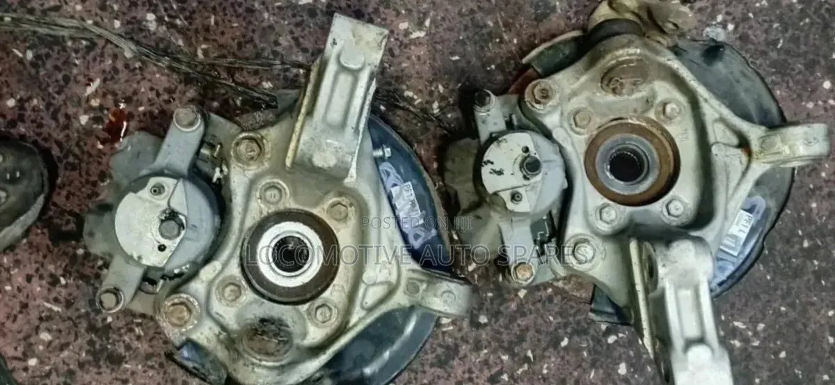 Front Complete Hub Prius