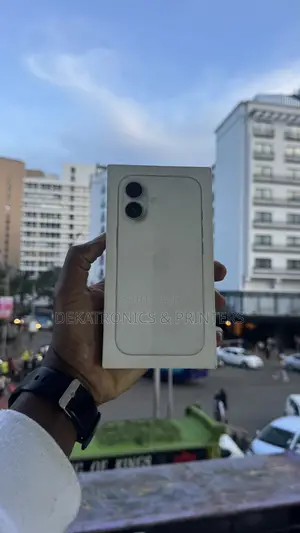New Apple iPhone 17 256 GB