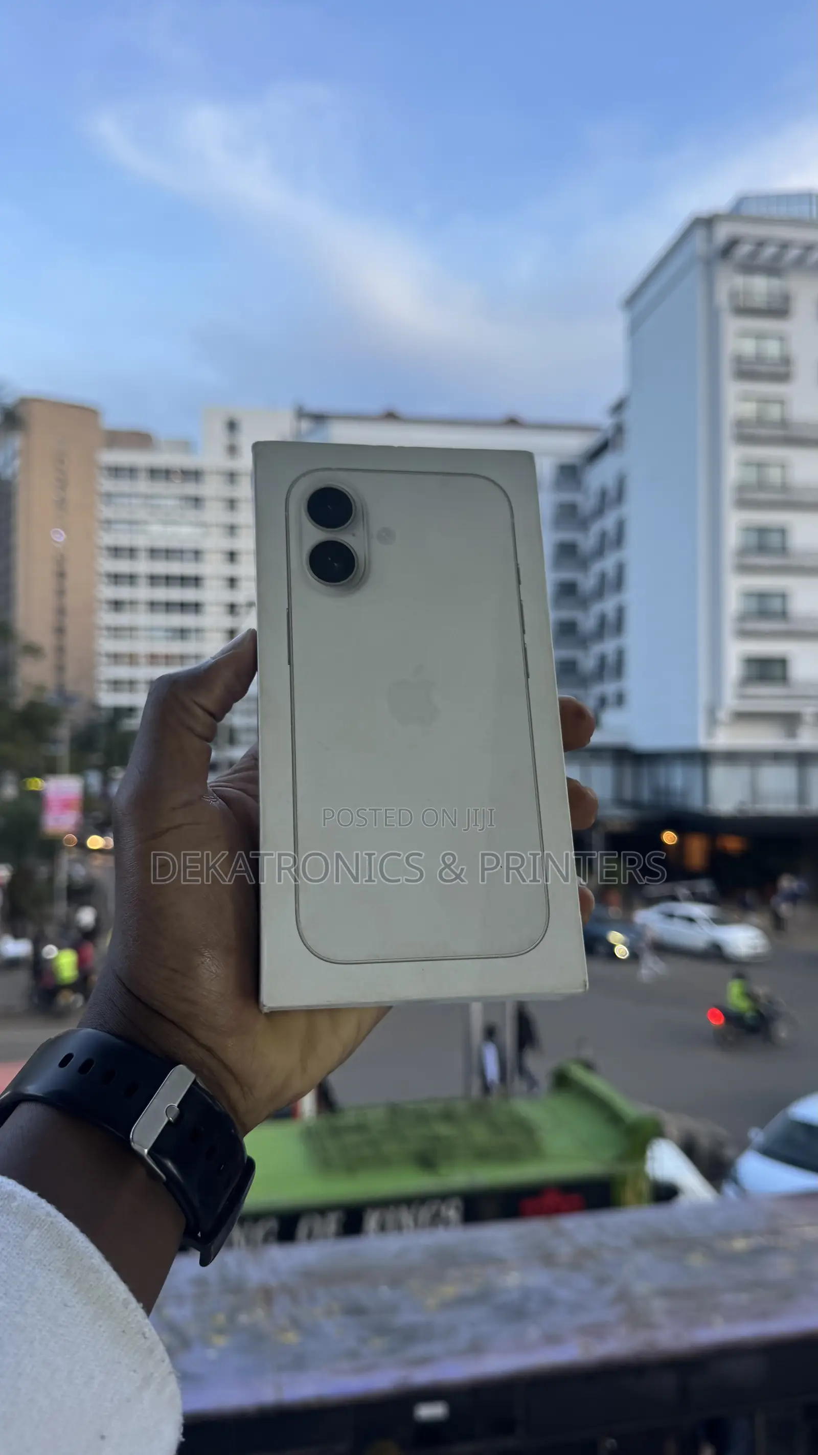 New Apple iPhone 17 256 GB