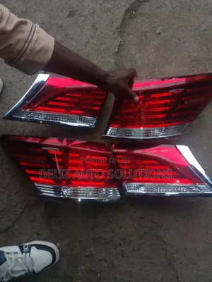 2018 Toyota Crown Royal Athlete Tail Lights