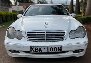 Mercedes-Benz C200 2004 White