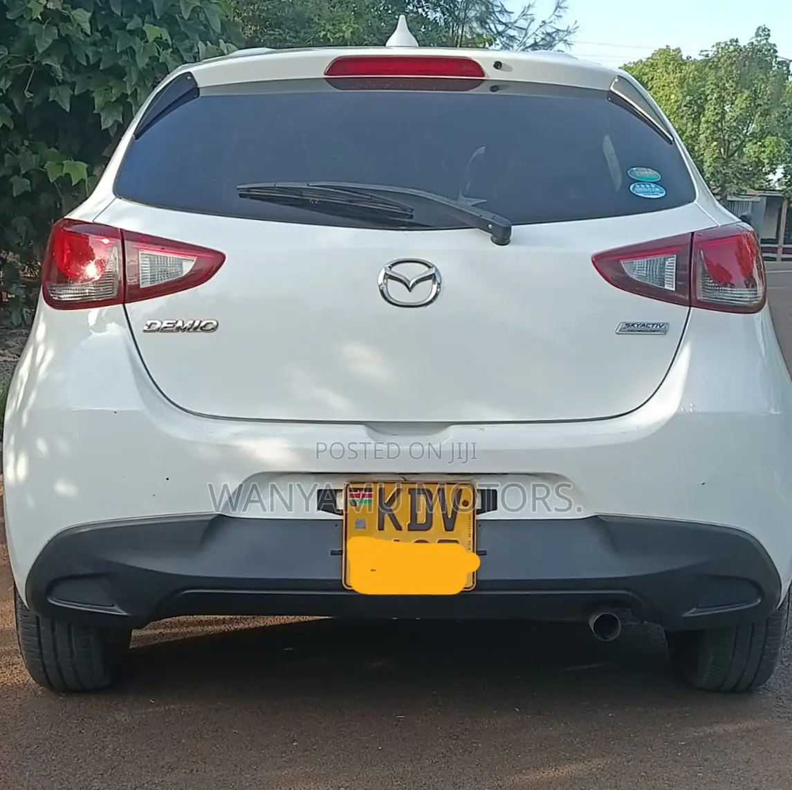 Mazda Demio 2018 White