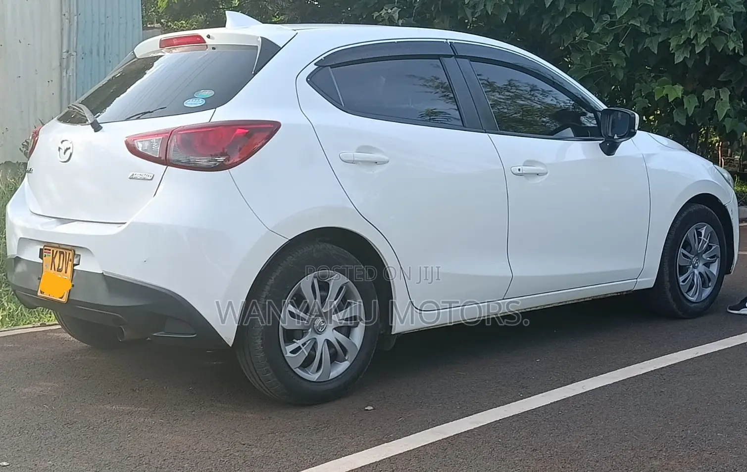 Mazda Demio 2018 White