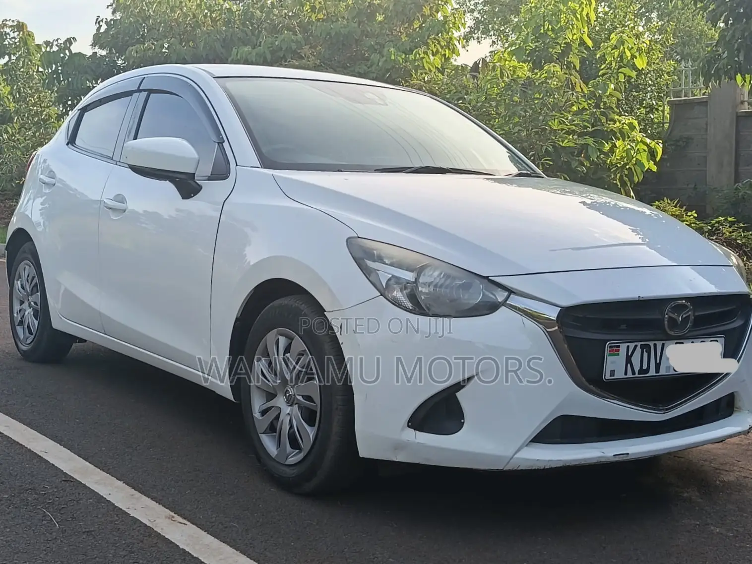 Mazda Demio 2018 White