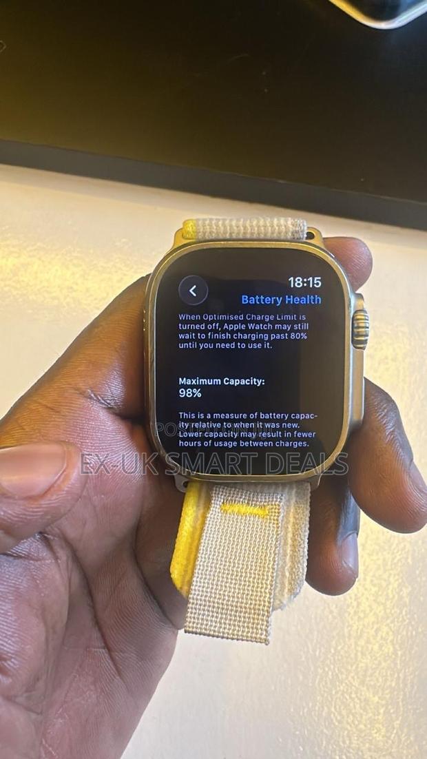 Apple Watch Ultra - thumbnail 2