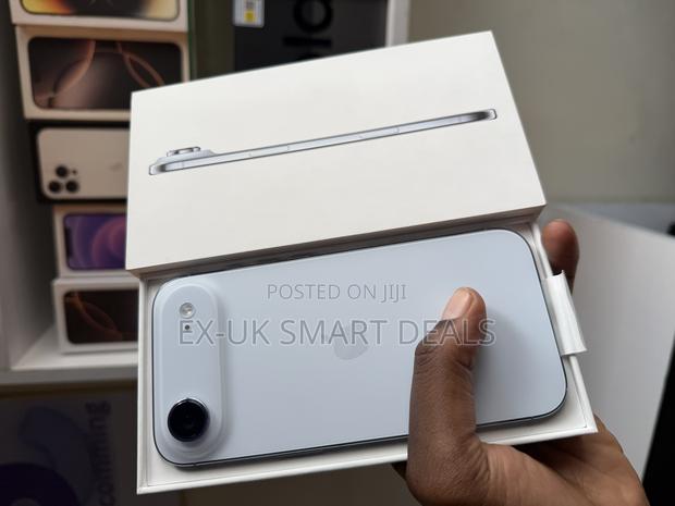 Apple iPhone Air 256 GB White - thumbnail 3
