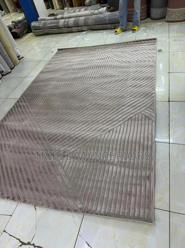 Perfection 7 by 10 Berlin Carpets