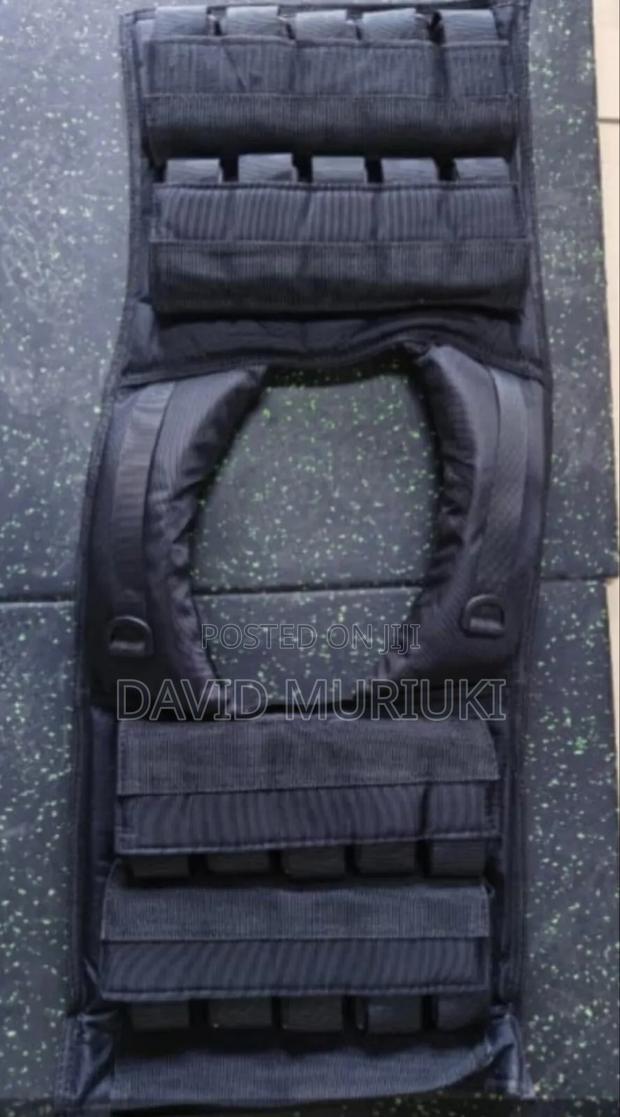 Adjustable 20kg Weight Vest
