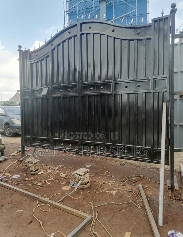Swing Gate