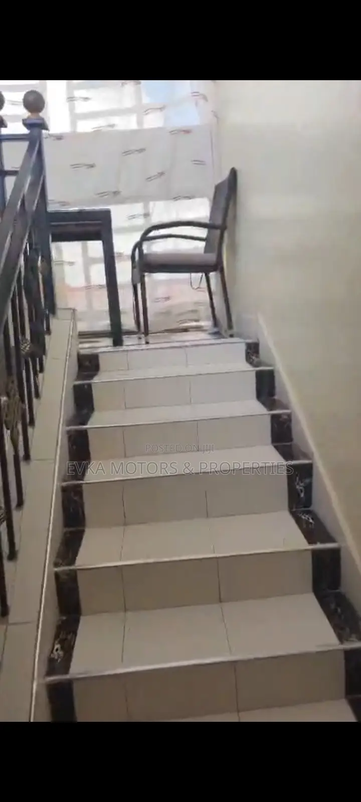 Furnished 5bdrm Mansion in Murera, Kamakis for sale