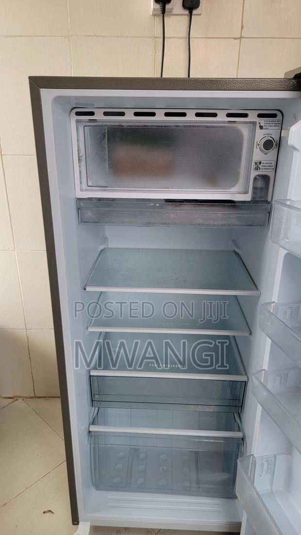 Haier Single Door Fridge - thumbnail 4
