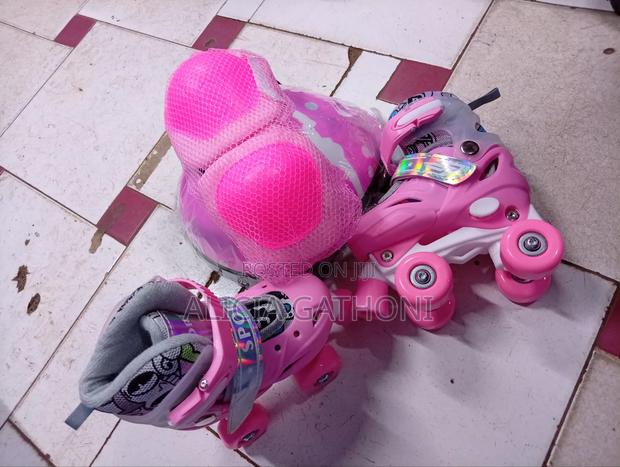 Quad Wheels Skates Extra Small - thumbnail 3