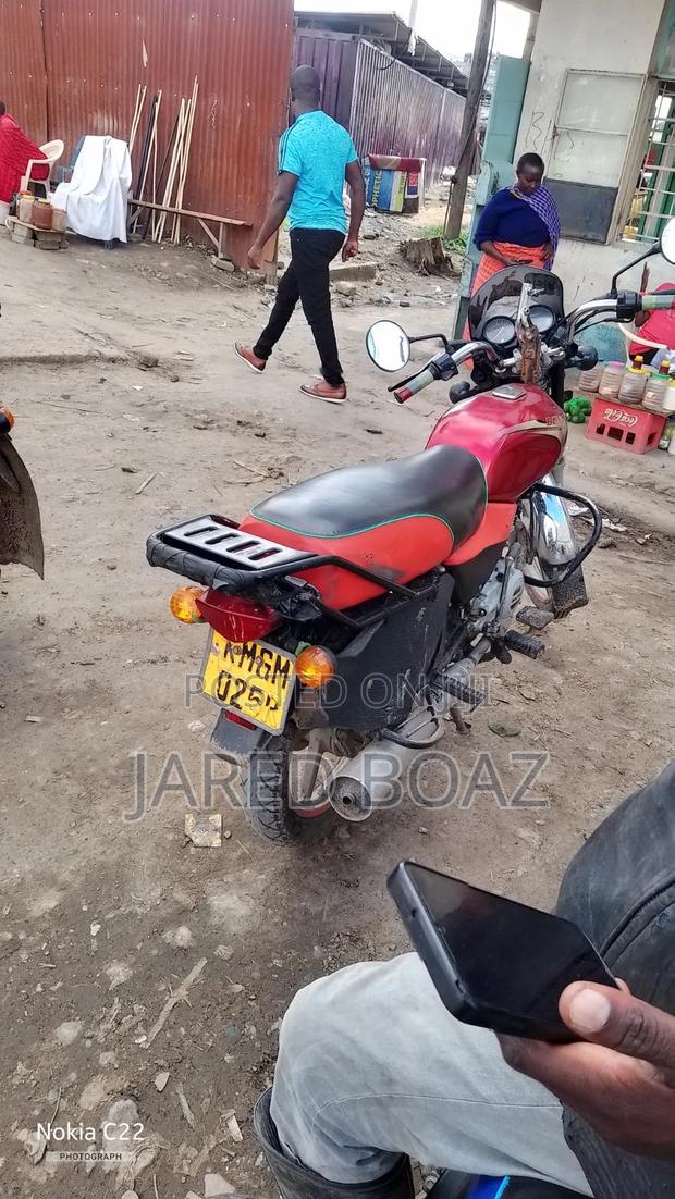 Bajaj Boxer BM100KS 2023 Red