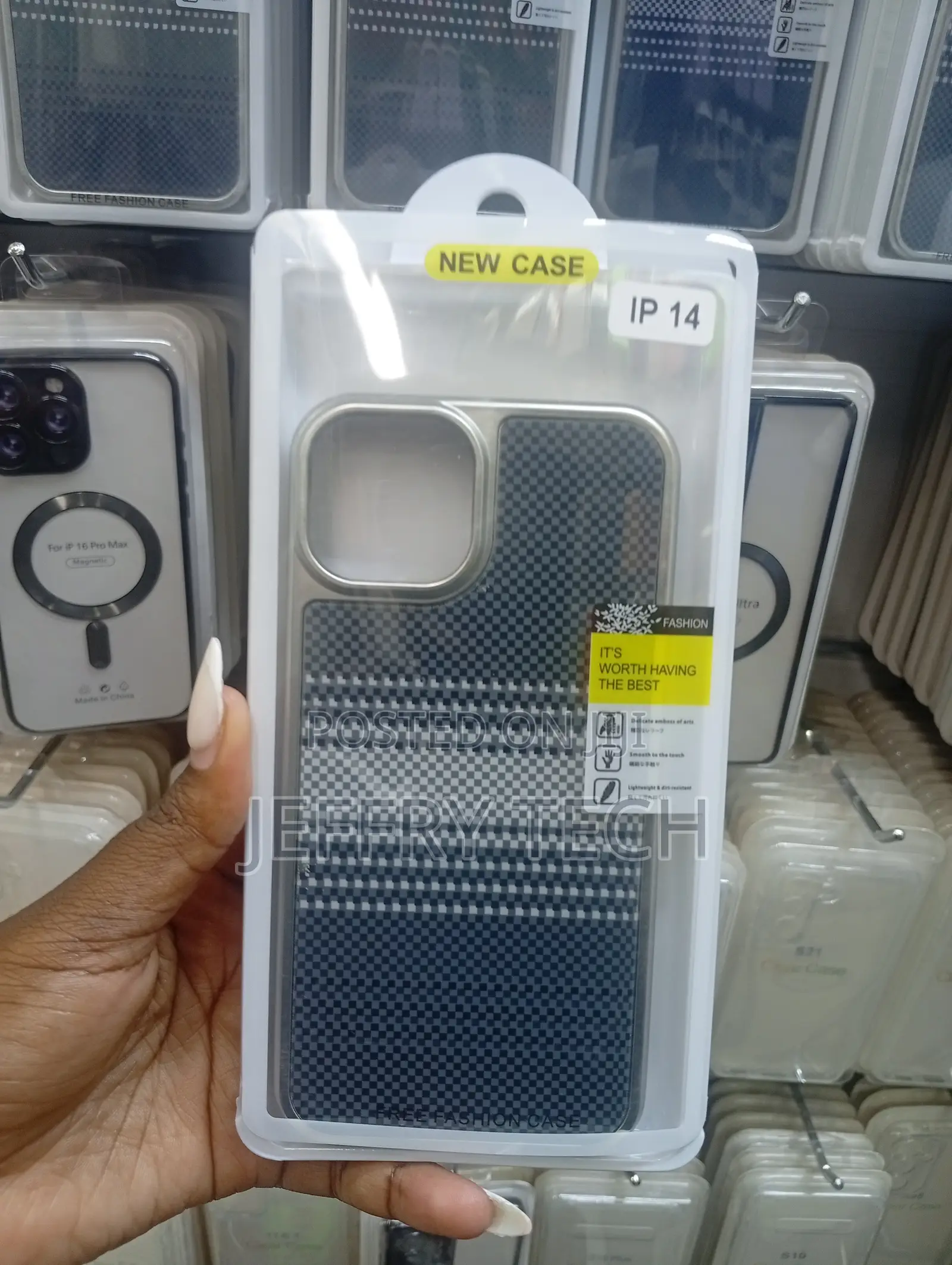 Premium Aramid Carbon Fiber Case for iPhone 14