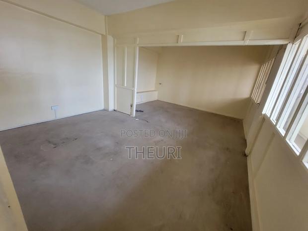16,032 Square Feet Warehouse to Let in Industrial Area - thumbnail 14