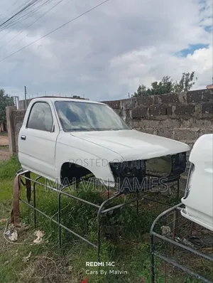 Pickup Cabin and Carrier Bed