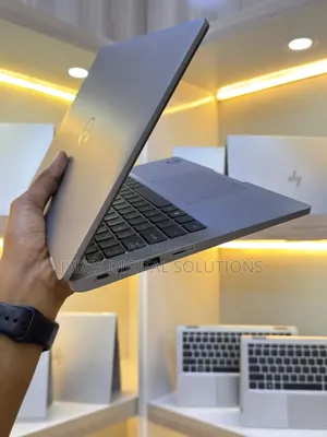 Laptop Dell Latitude 5320 16GB Intel Core i7 SSD 512GB