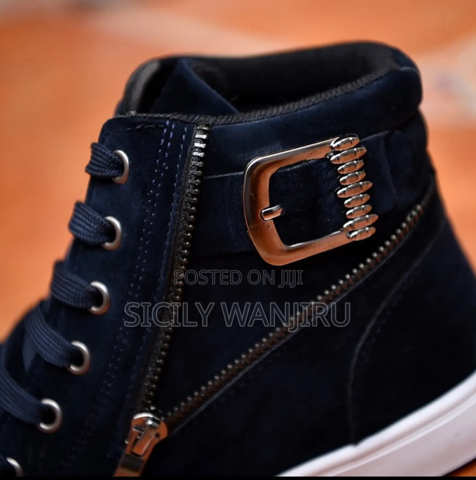Unisex Suede Boots
