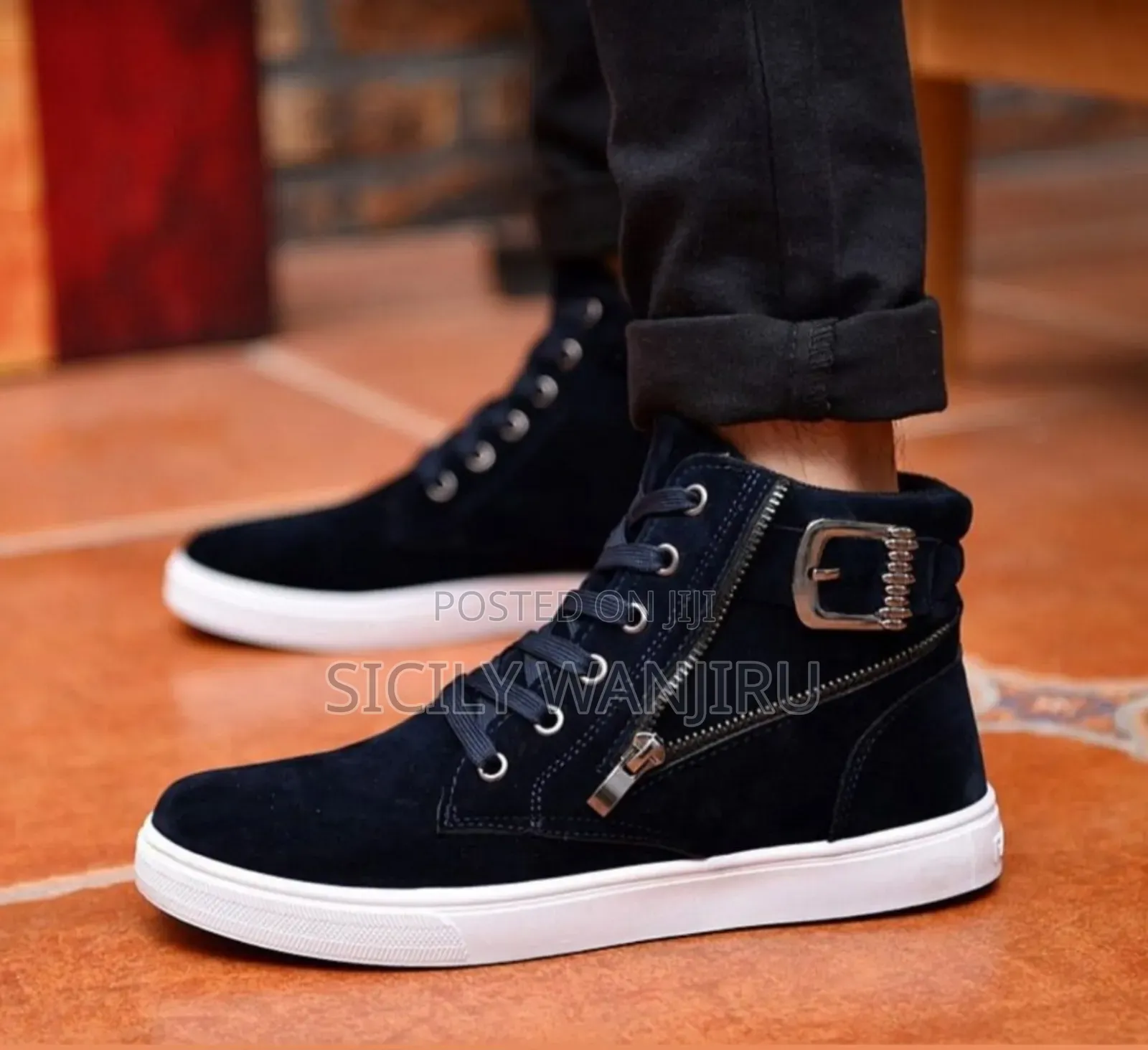 Unisex Suede Boots