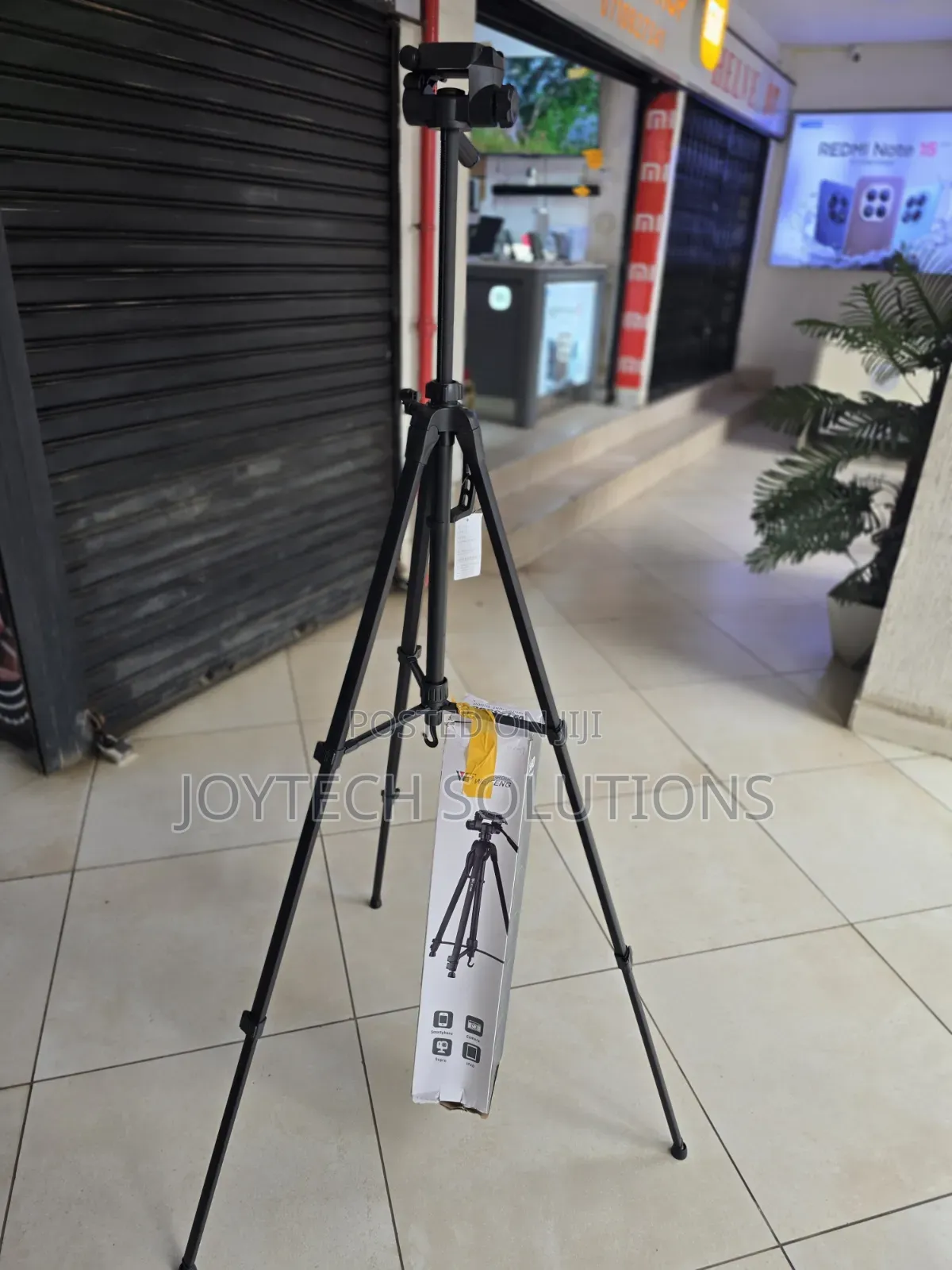 Weifeng 3560 Pro Tripod – Stable, Durable Portable
