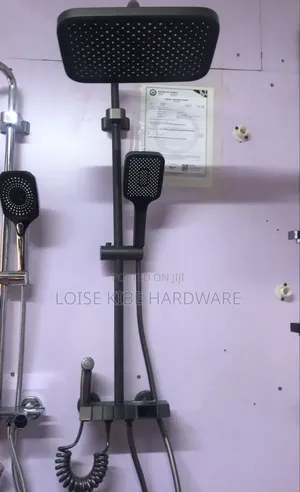 Human Piano Shower