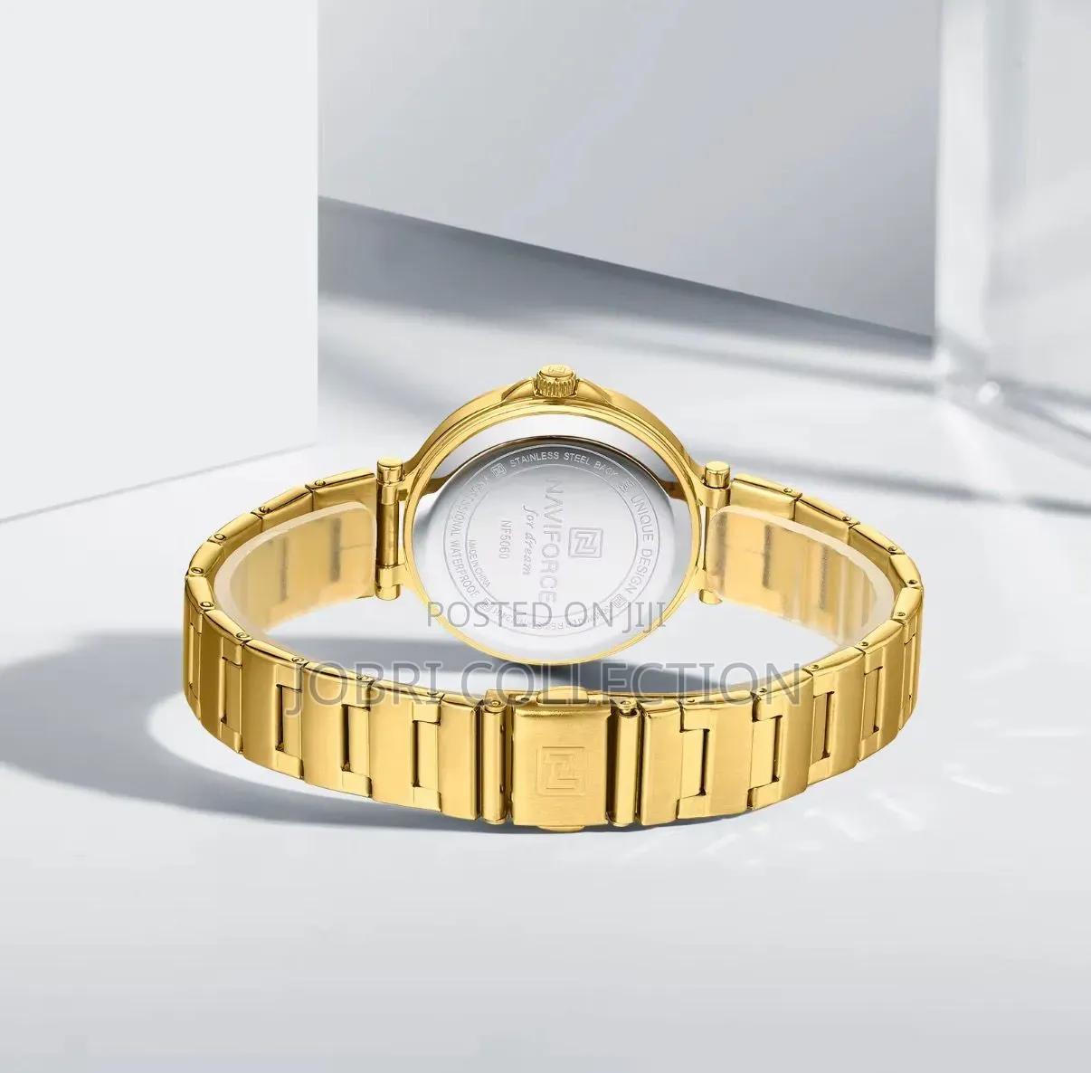 Ladie Naviforce Classy Wrist Watch