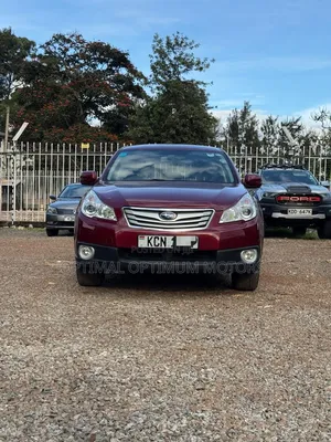Subaru Outback 2.5i 2010 Maroon