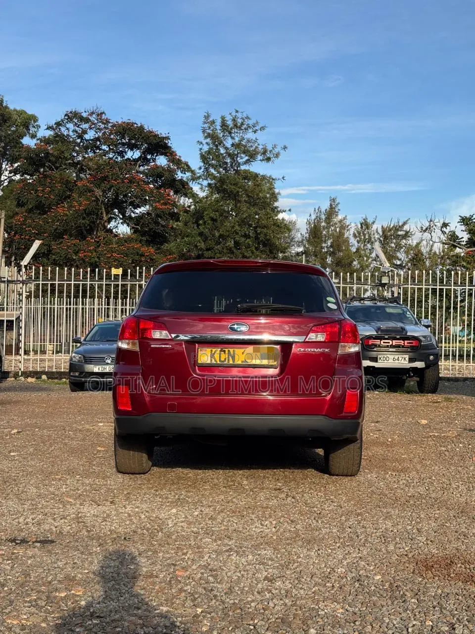 Subaru Outback 2.5i 2010 Maroon