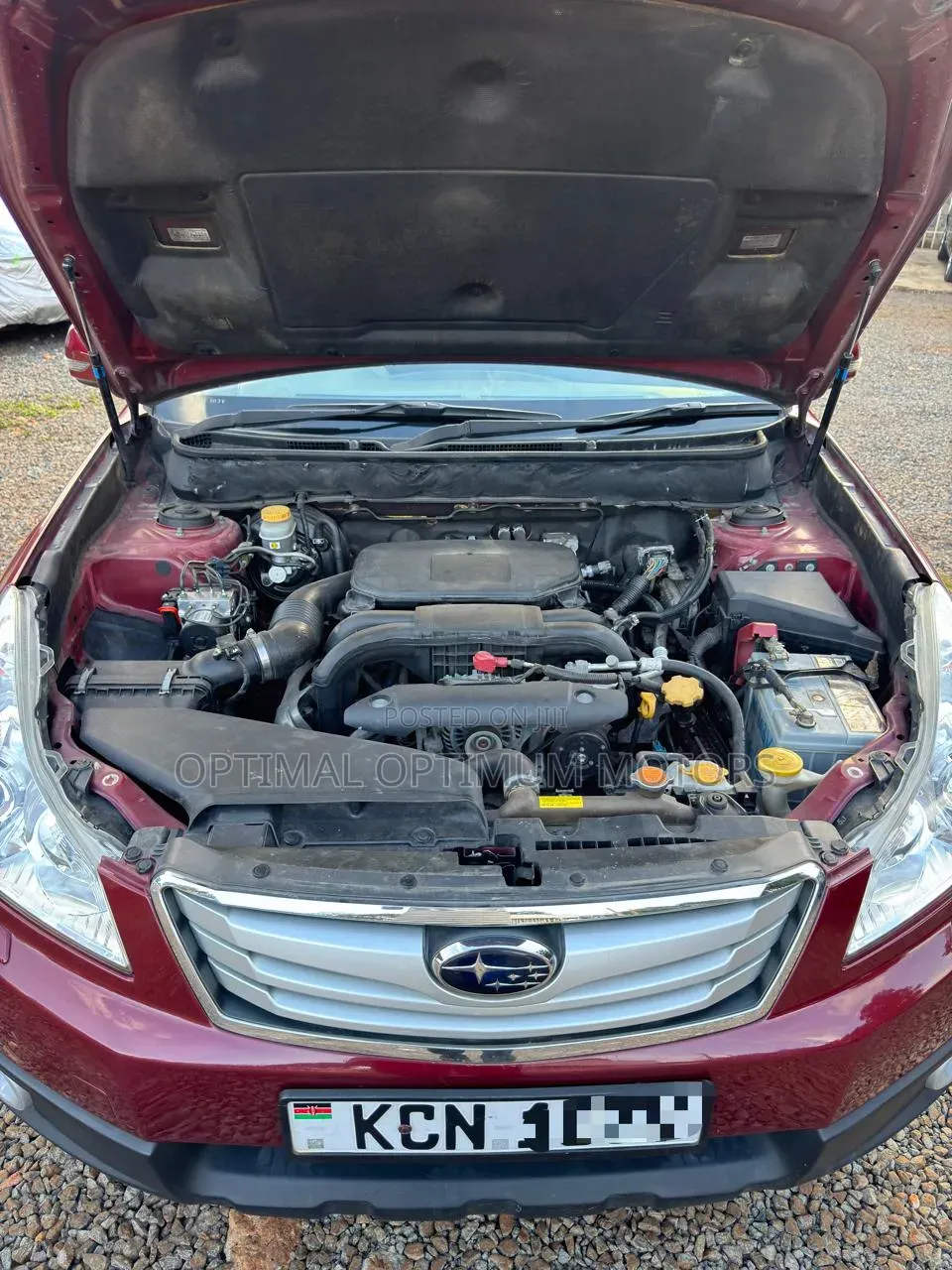 Subaru Outback 2.5i 2010 Maroon