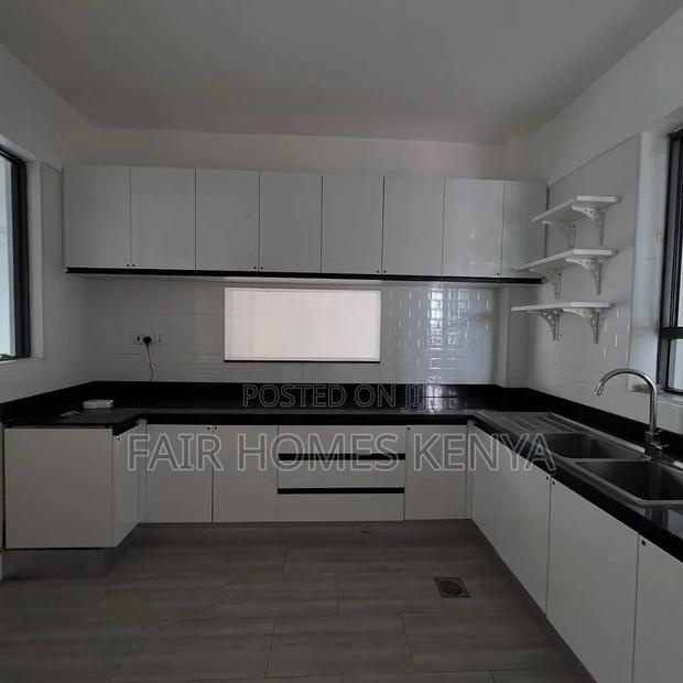 3bdrm Apartment in Valley Arcade for rent - thumbnail 8