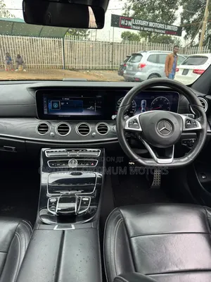 Mercedes-Benz E200 2017 White