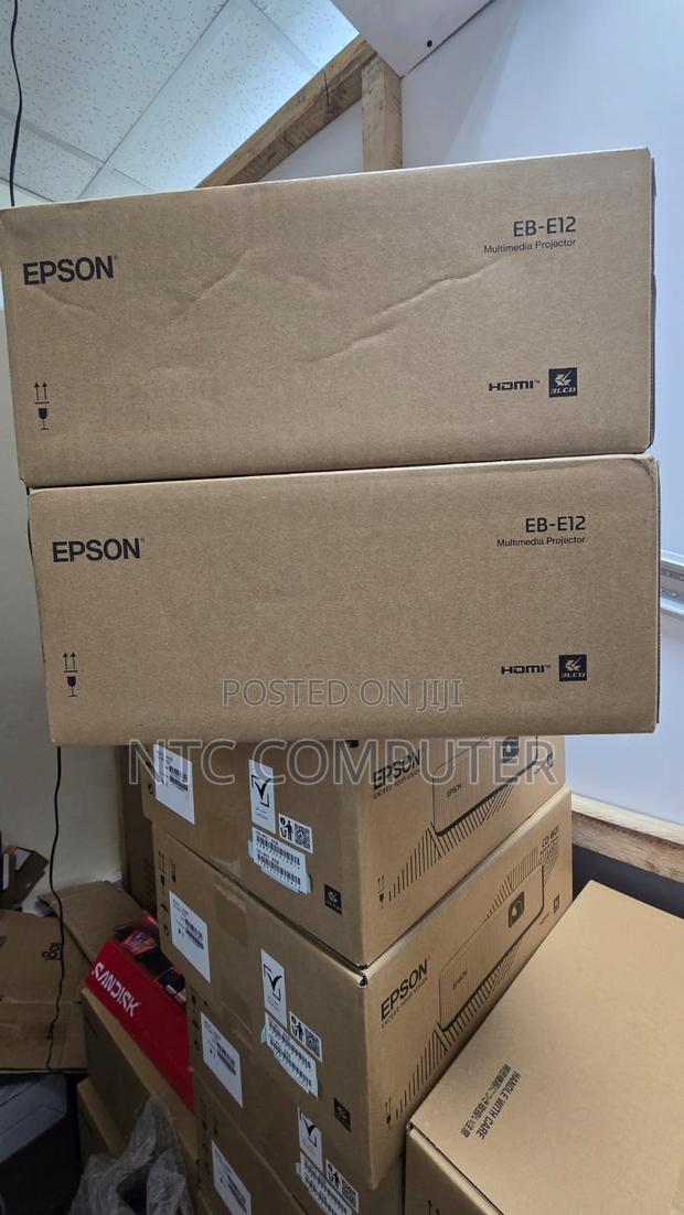 Epson Eb-E12 Xga 3600 Lumen Projector