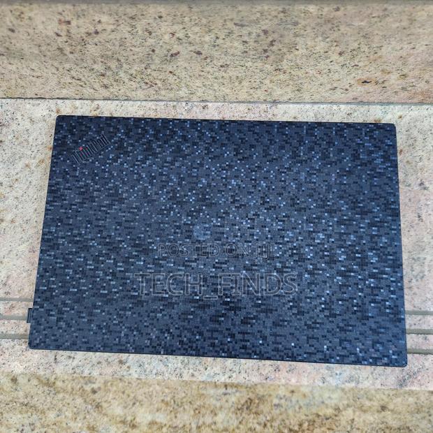 Black Textured Carbon Fiber Laptop Skin - thumbnail 2