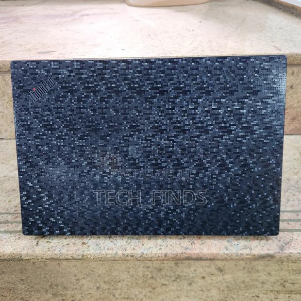 Black Textured Carbon Fiber Laptop Skin - thumbnail 3
