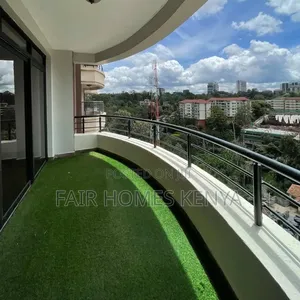 4bdrm Duplex in Riverside Drive for rent